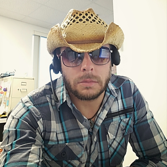 Meet your Posher, David - Picture 7 of 7